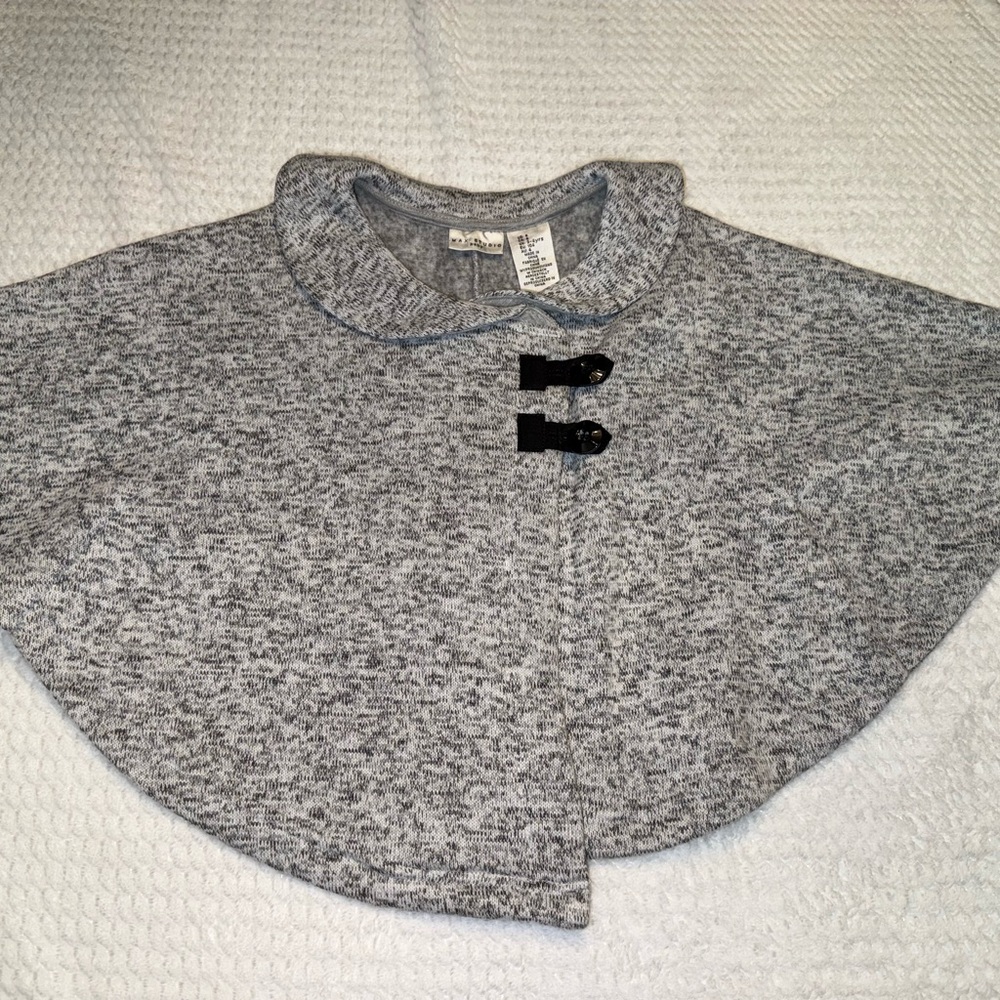 Max Studio Heather Gray Knit Cape
